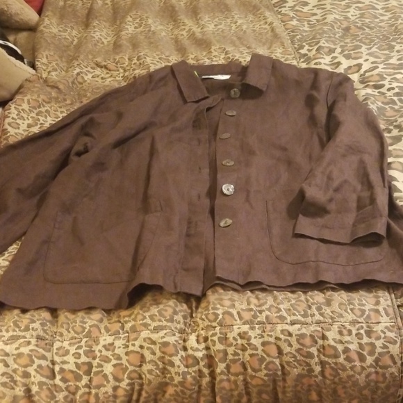 Flax Tops - Dark Brown flax shirt jacket to pockets